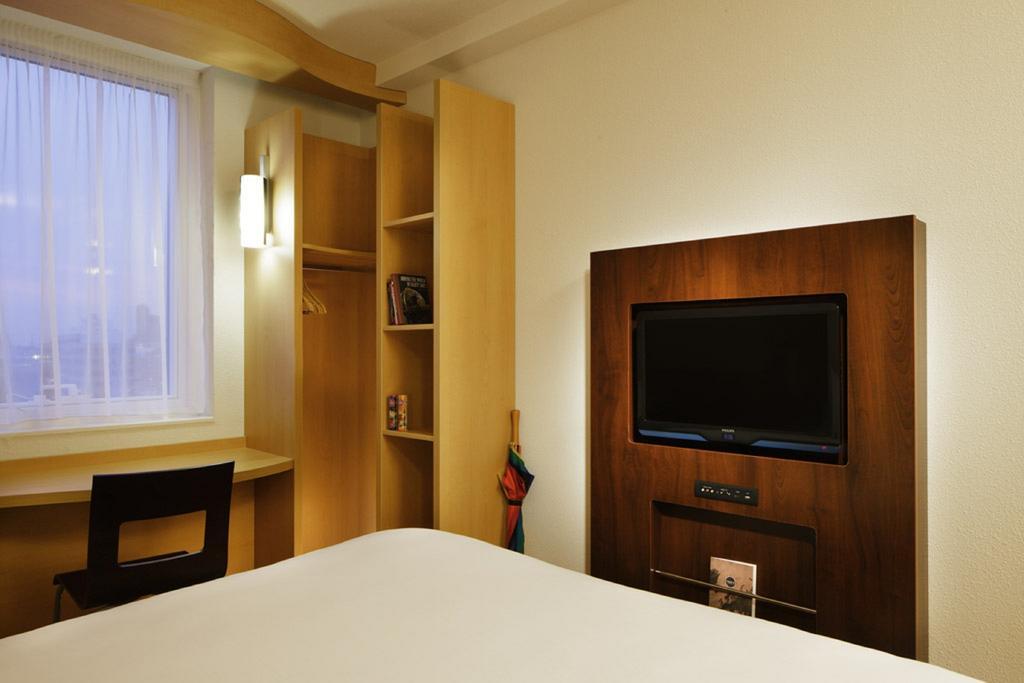 Ibis London Stratford Hotell Exteriör bild