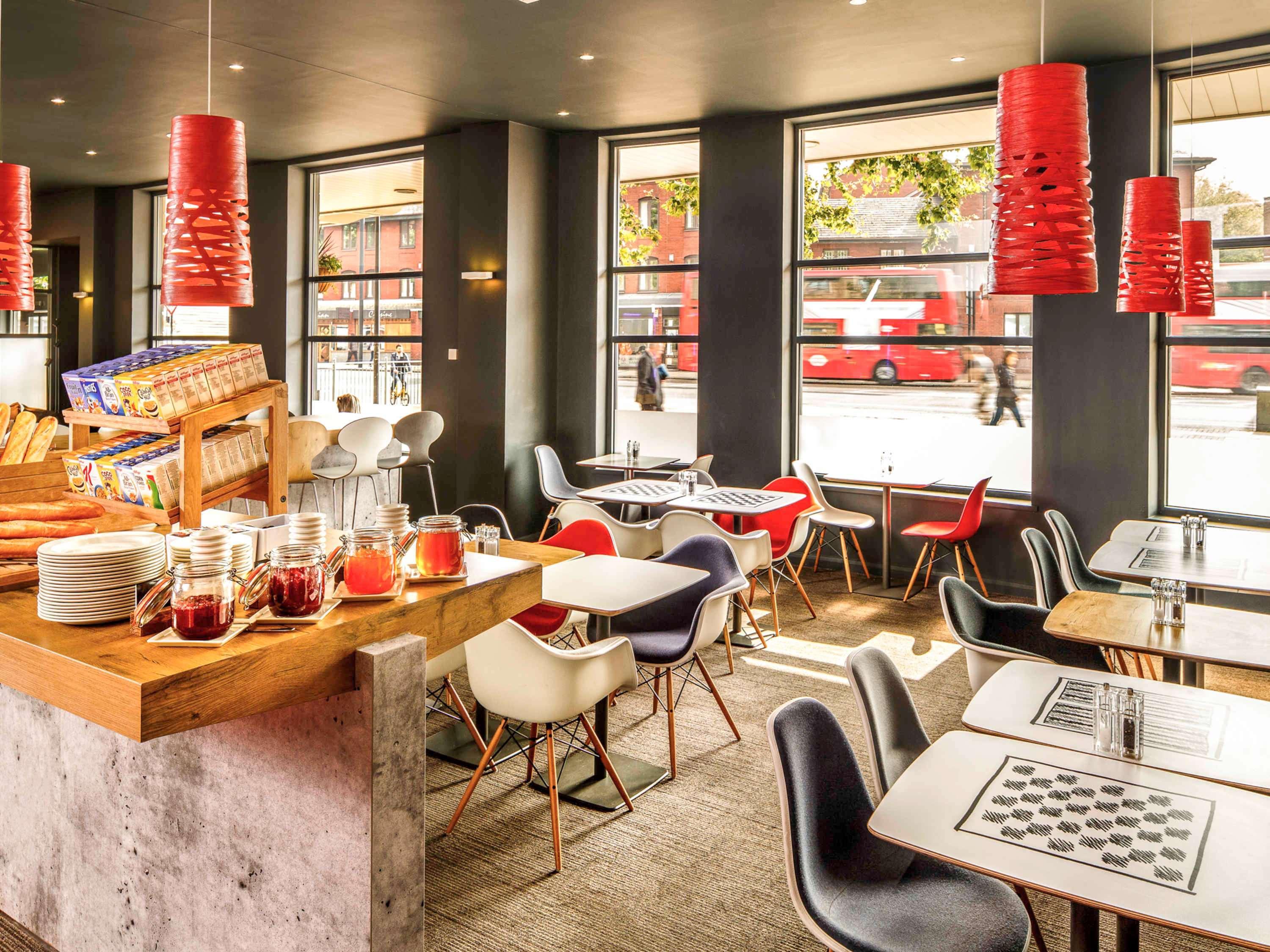Ibis London Stratford Hotell Exteriör bild